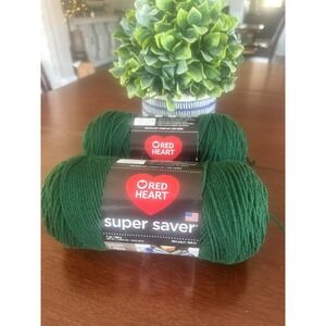2 Skeins of Red Heart Super Saver 7oz Skein 364 yds Color Hunter Green #4 Medium